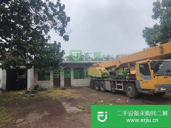 河南出售二手長(zhǎng)江06年汽車吊