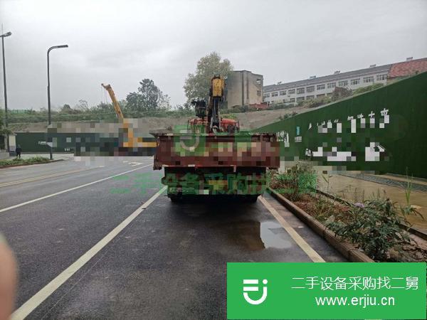 湖北出售二手徐工16噸隨車吊13年7月出廠,國三