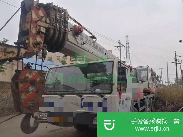 山西出售二手11年中聯25噸5節臂吊車