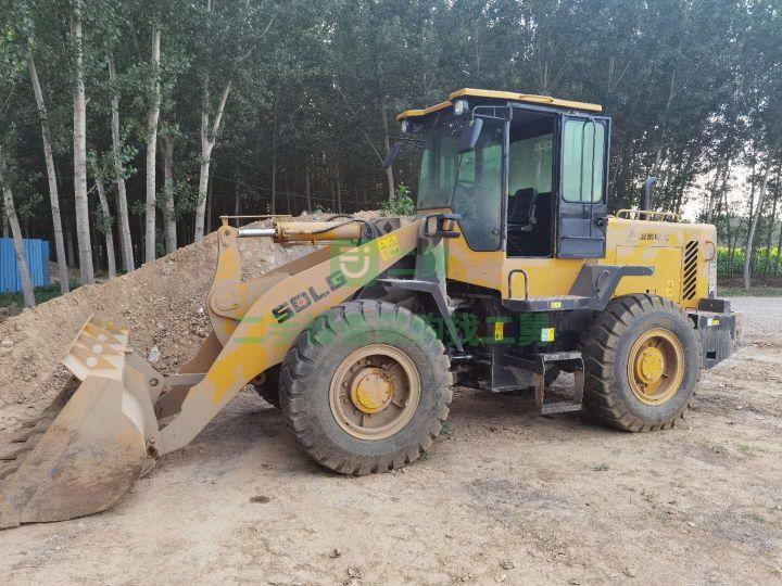 河北出售二手19年的龍工50裝載機(jī)