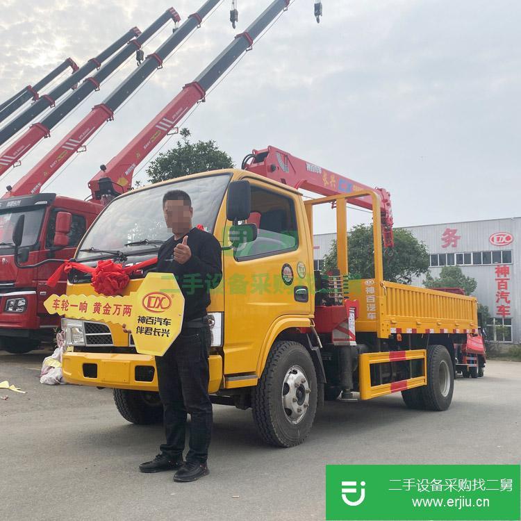 新疆出售二手程力威牌三節臂隨車吊