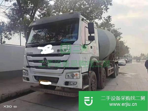 山東出售二手豪沃大20方攪拌車可分期付款包提檔過戶