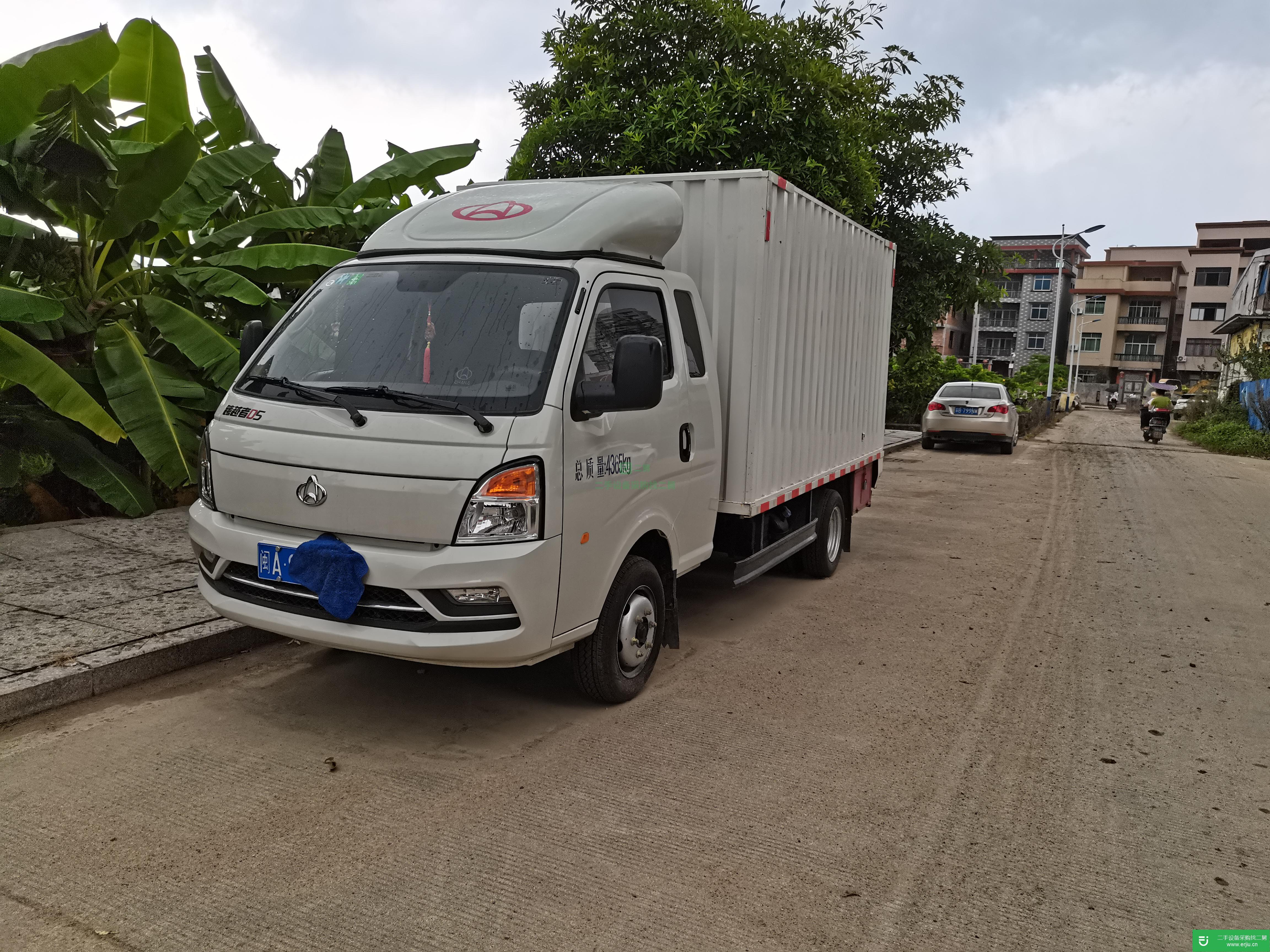 福建出售二手長安跨越箱式貨車