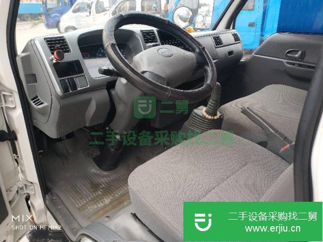 廣東出售二手江鈴凱銳單排4.25米116馬力廂式貨車
