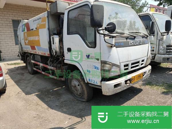 山東出售二手江陵密封式垃圾車包運輸