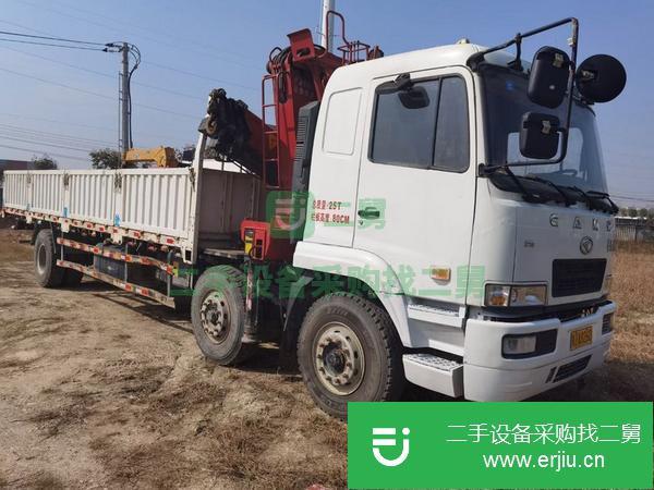 湖北出售二手華菱8噸折臂隨車吊
