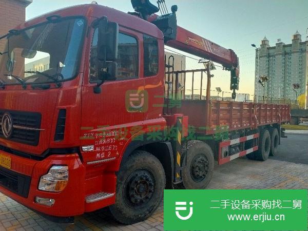 黑龍江出售二手東風(fēng)天龍隨車吊上裝三一14噸吊機(jī)