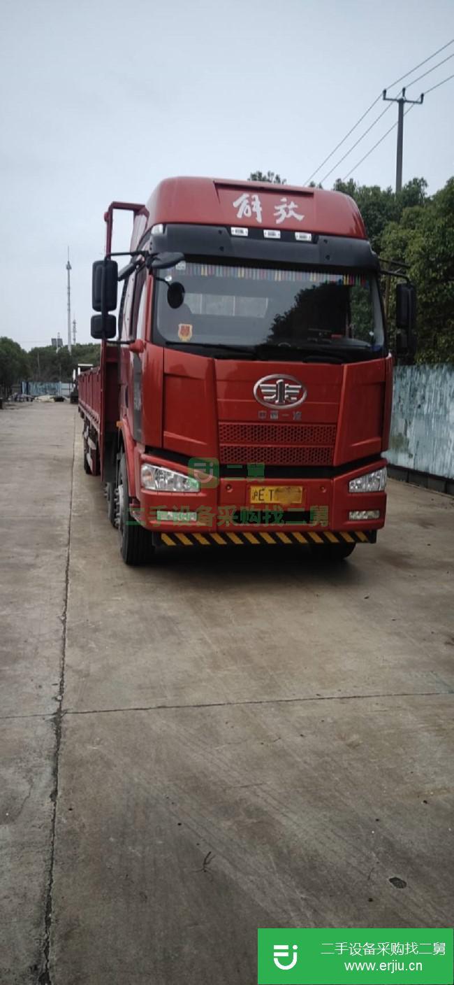 上海出售二手一汽解放9.6米半掛車