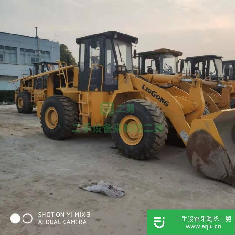 上海出售二手16年龍工輪式50裝載機(jī)