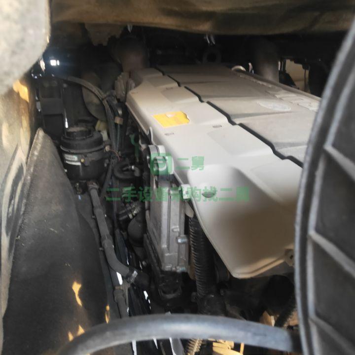 轉讓二手汕德卡牽引車，國五雙驅車