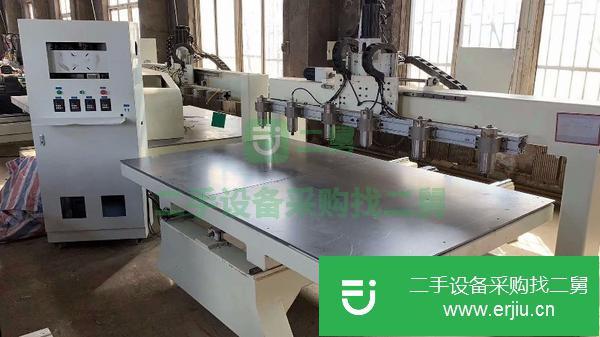 遼寧出售二手2520臺(tái)面工藝品浮雕機(jī)