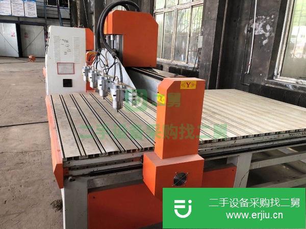 遼寧出售二手2520臺(tái)面工藝品浮雕機(jī)
