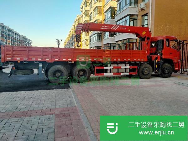 黑龍江出售二手東風(fēng)天龍隨車吊上裝三一14噸吊機(jī)