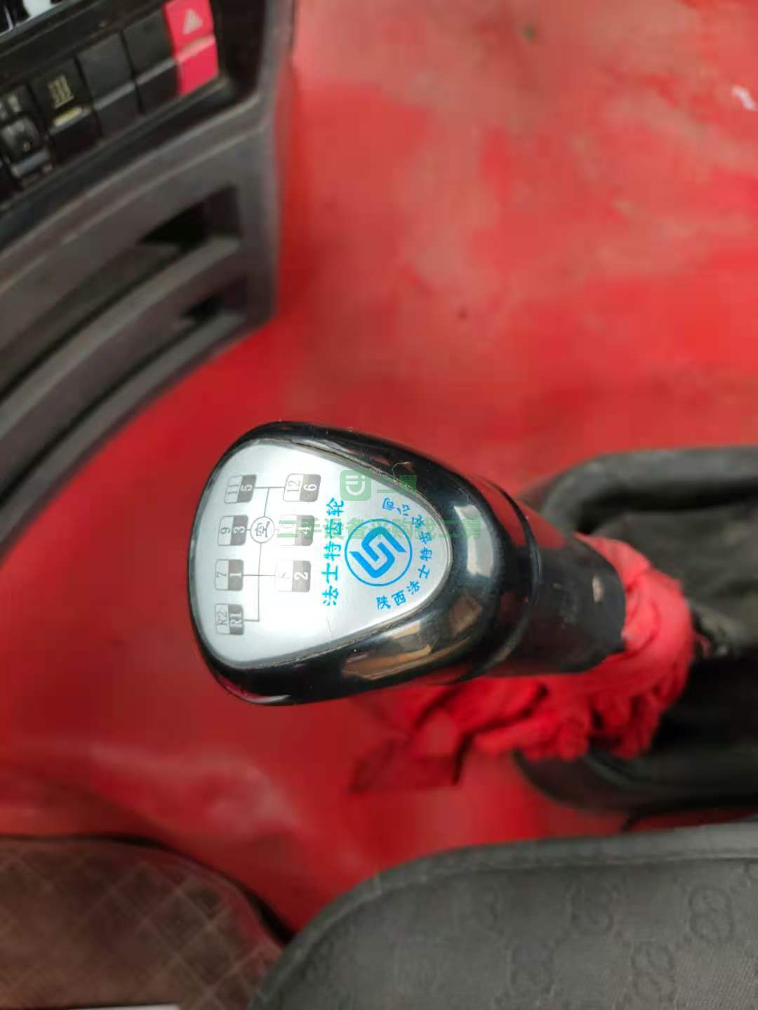 出售一汽解放青島天V460馬力國五排放牽引車 可分期付款