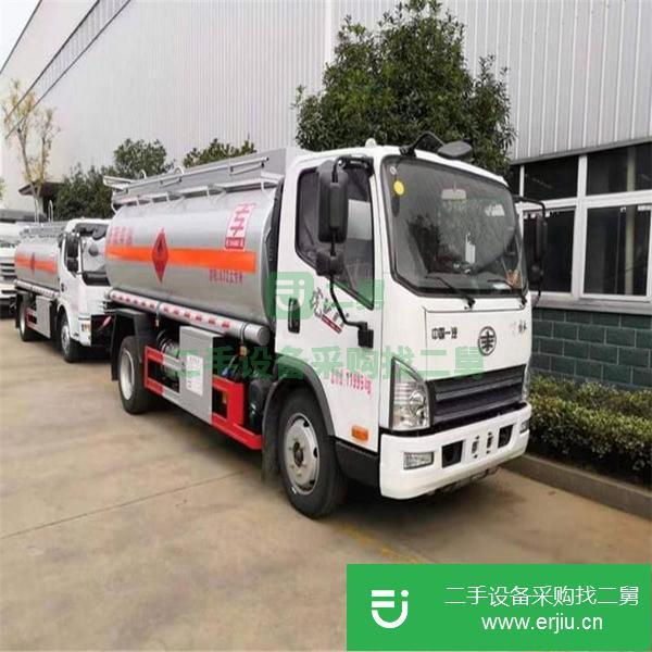 浙江出售二手解放10噸油罐車(chē)國(guó)五可分期包上戶(hù)