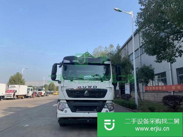 湖北出售二手國五重汽豪沃后八輪15噸280馬力運油車