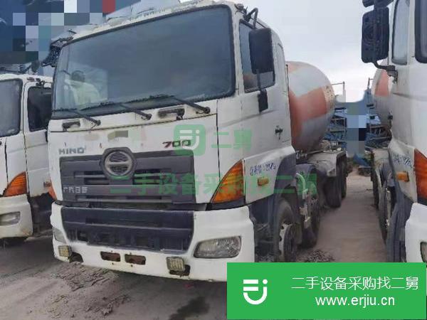 廣東出售二手中聯日野四橋12方攪拌車