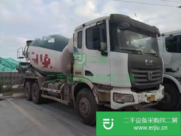 廣西出售二手精品聯(lián)合重卡大12方玉柴340發(fā)動機攪拌車