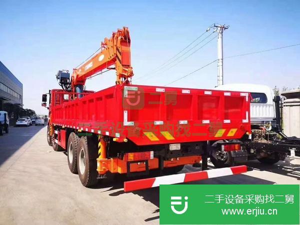 四川出售二手陜汽德龍前四后八340馬力隨車吊