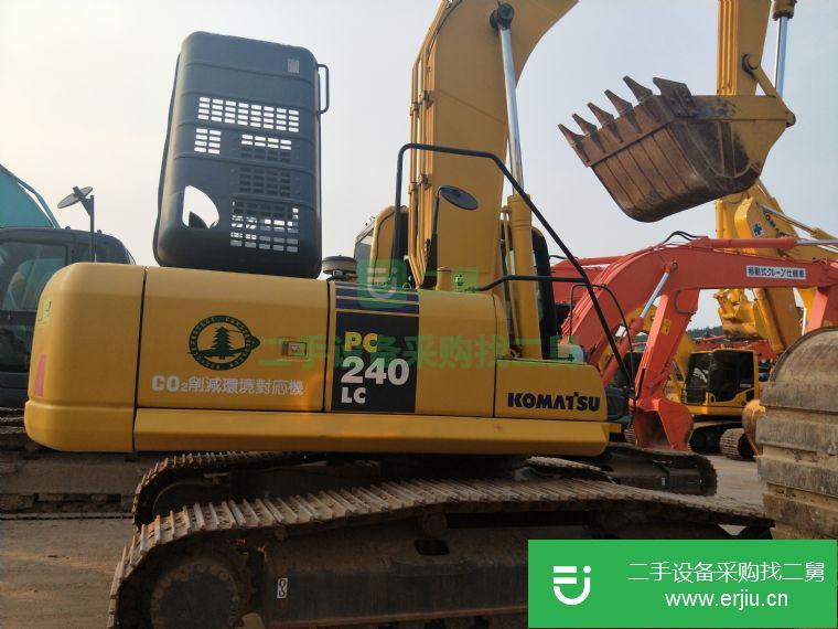上海出售二手小松PC240-8挖掘機 手續齊全包運