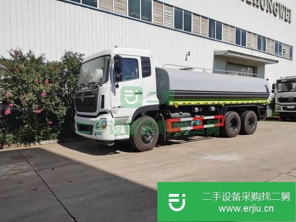 湖北出售二手東風(fēng)天龍18立方灑水車350馬力發(fā)動機(jī)9檔變速箱
