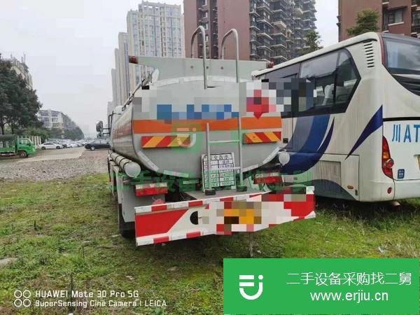 重慶出售二手東風8噸150??力馬??油罐車