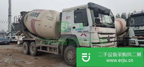 山東出售二手豪沃后八輪國四14方攪拌罐車