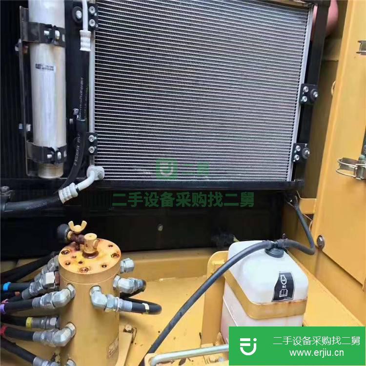 上海出售二手卡特320挖掘機