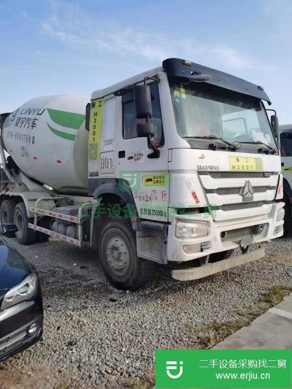 湖南出售二手18年豪沃十六方攪拌罐車(chē)