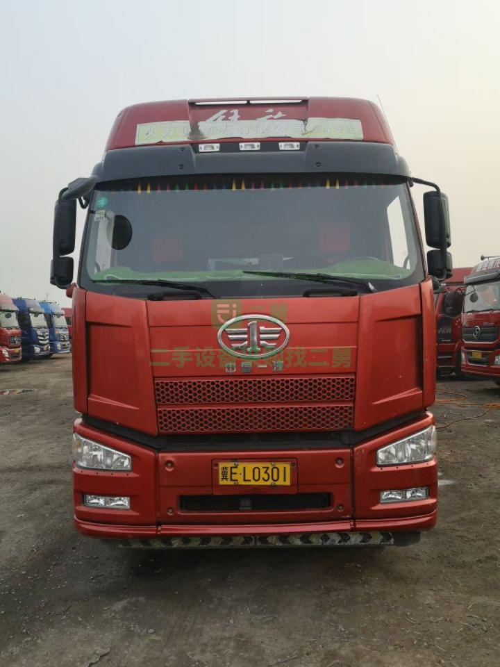 出售解放新北方版420馬力國四單驅牽引車