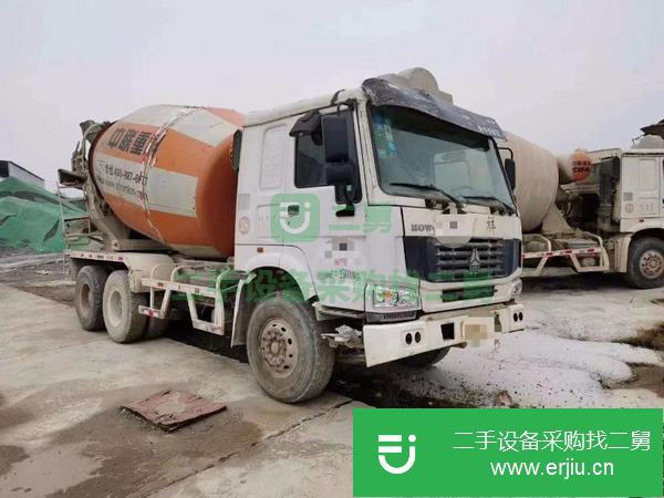 青海出售二手豪沃13年10方攪拌車,手續齊全
