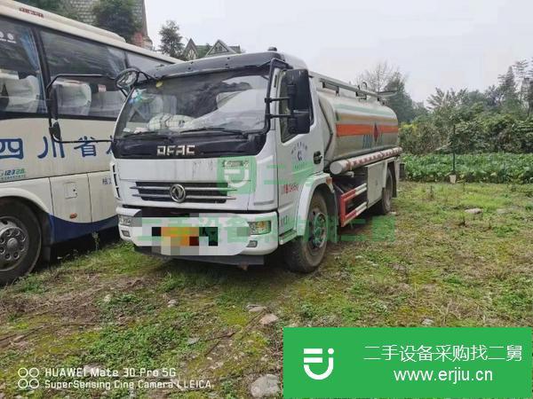 重慶出售二手東風8噸150??力馬??油罐車