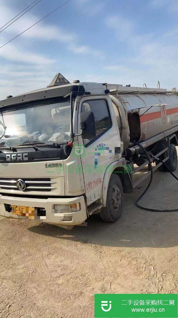 陜西出售二手8噸油罐車玉柴150馬力