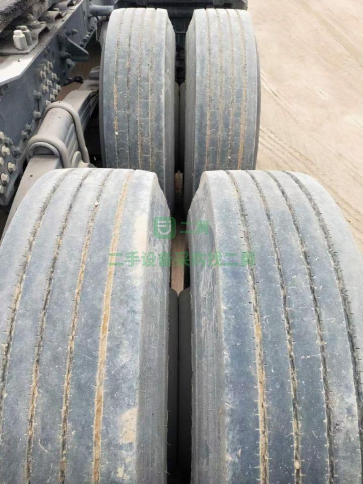出售長春解放智慧新北方版2.0/420馬力牽引車