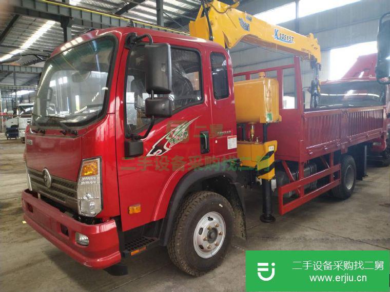 云南出售二手大運(yùn)重汽6.3噸隨車吊