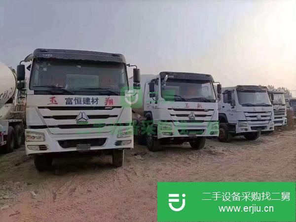 陜西出售二手14年國四豪沃18方攪拌車,全手續