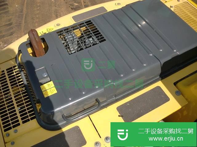 江蘇出售二手小松120-6挖掘機(jī)