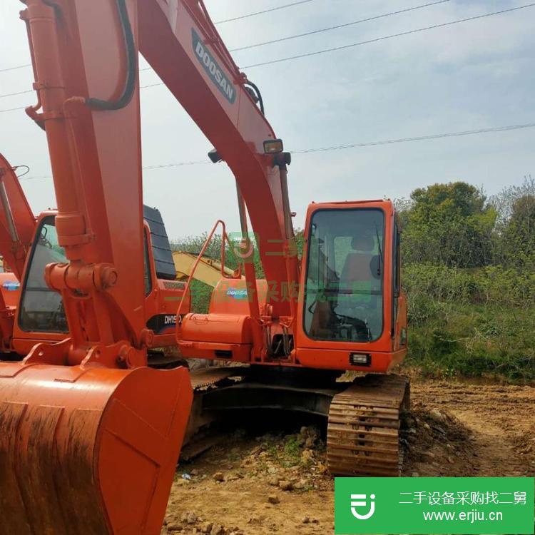 上海出售二手斗山150挖掘機