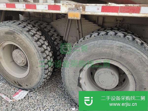 山東出售二手14年國四豪沃三一上裝大十二方攪拌車