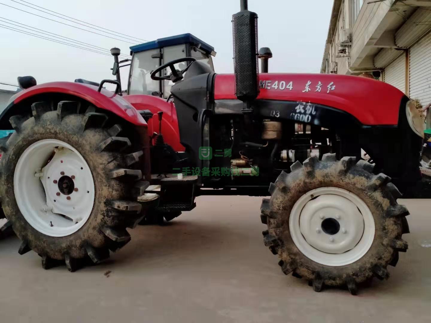 出售東方紅404拖拉機帶旋耕機15000元