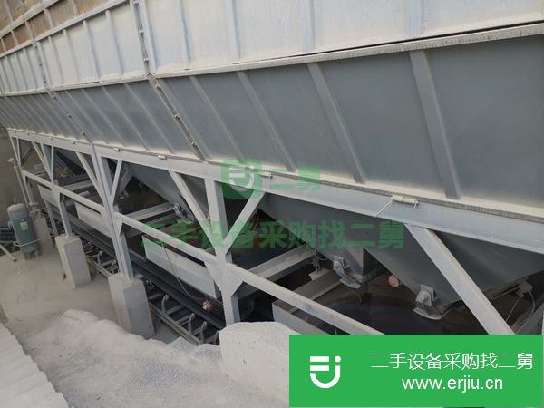 山東出售二手19年青島新型180攪拌站