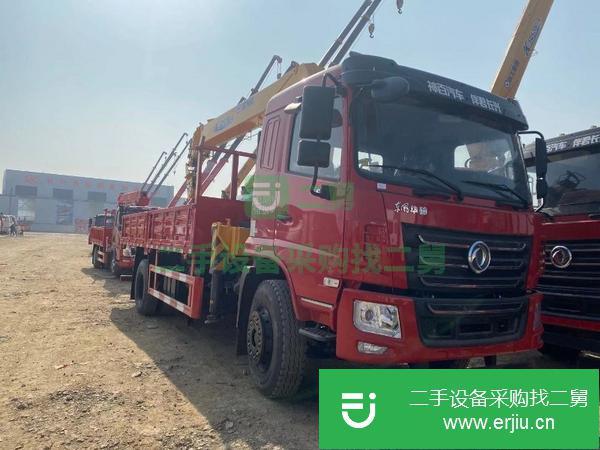 湖北出售二手單橋徐工8噸4節(jié)直臂吊