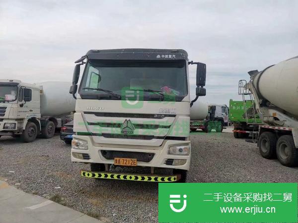 四川出售二手豪沃大20方國五攪拌車唐宏上裝