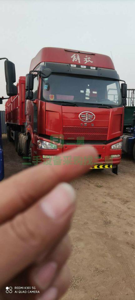 出售解放375馬力，國五帶驅車兩年3個月牽引車