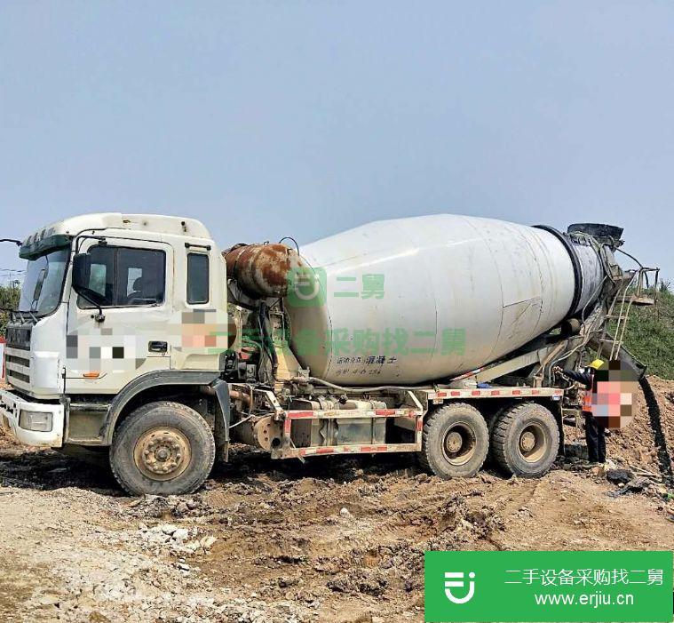 山東出售二手豪沃12方攪拌罐車