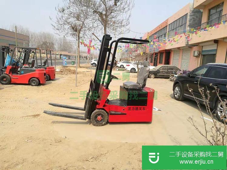 上海出售二手龍力德電動(dòng)叉車(chē)