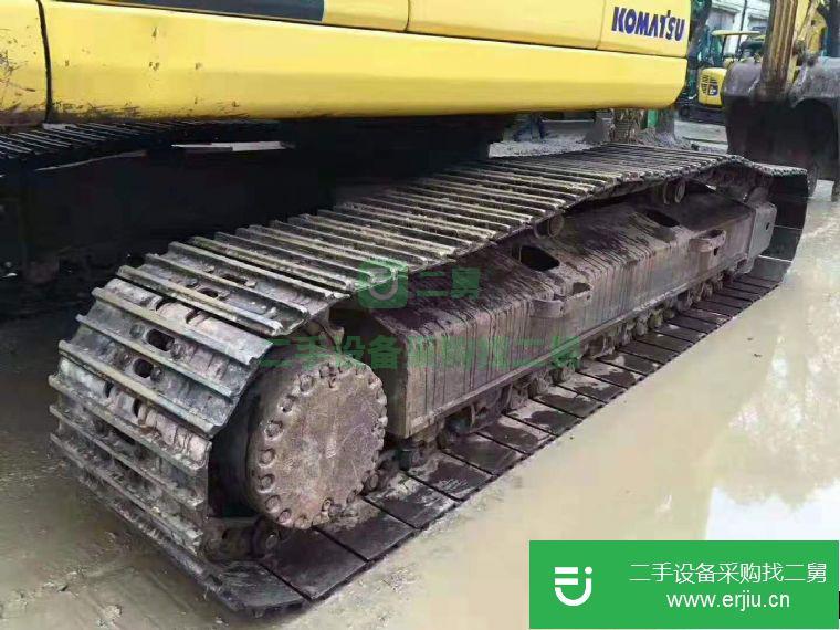 上海出售二手小松240-8挖掘機(jī)