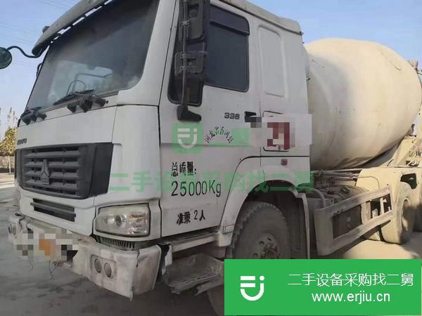 山東出售二手豪沃14方工程攪拌車