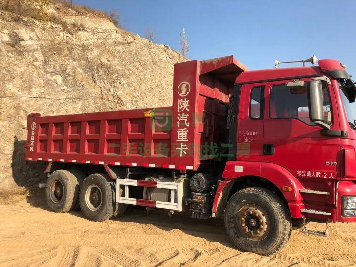 出售14年5.8米德龍M3000后八輪自卸車(chē)