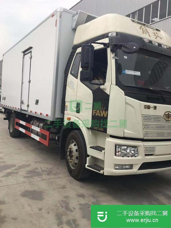 湖北出售二手解放J6L單橋6.8米冷藏車